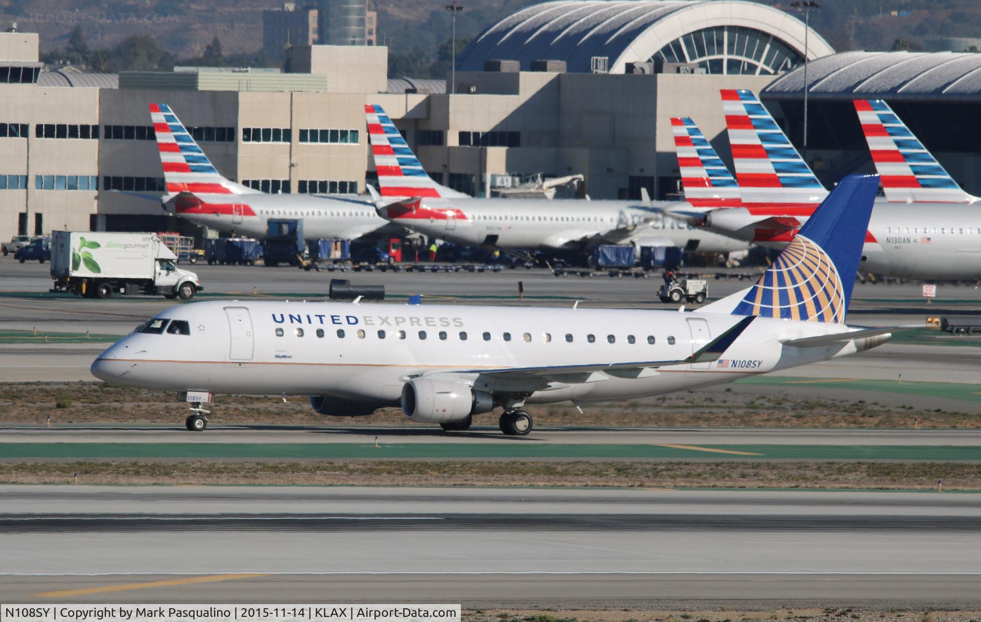N108SY, 2014 Embraer 175LR (ERJ-170-200LR) C/N 17000401, ERJ 170-200 LR