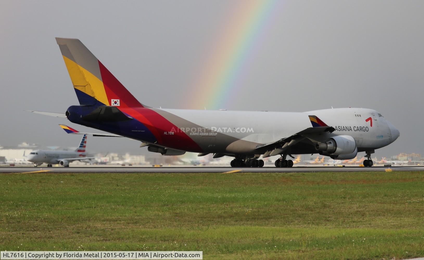 HL7616, 2004 Boeing 747-446F (SCD) C/N 33748, Asiana 747-400F