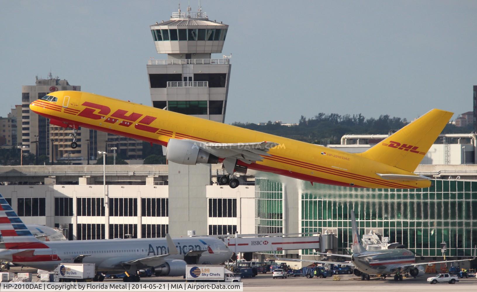 HP-2010DAE, 1999 Boeing 757-27A C/N 29610, DHL 757-200