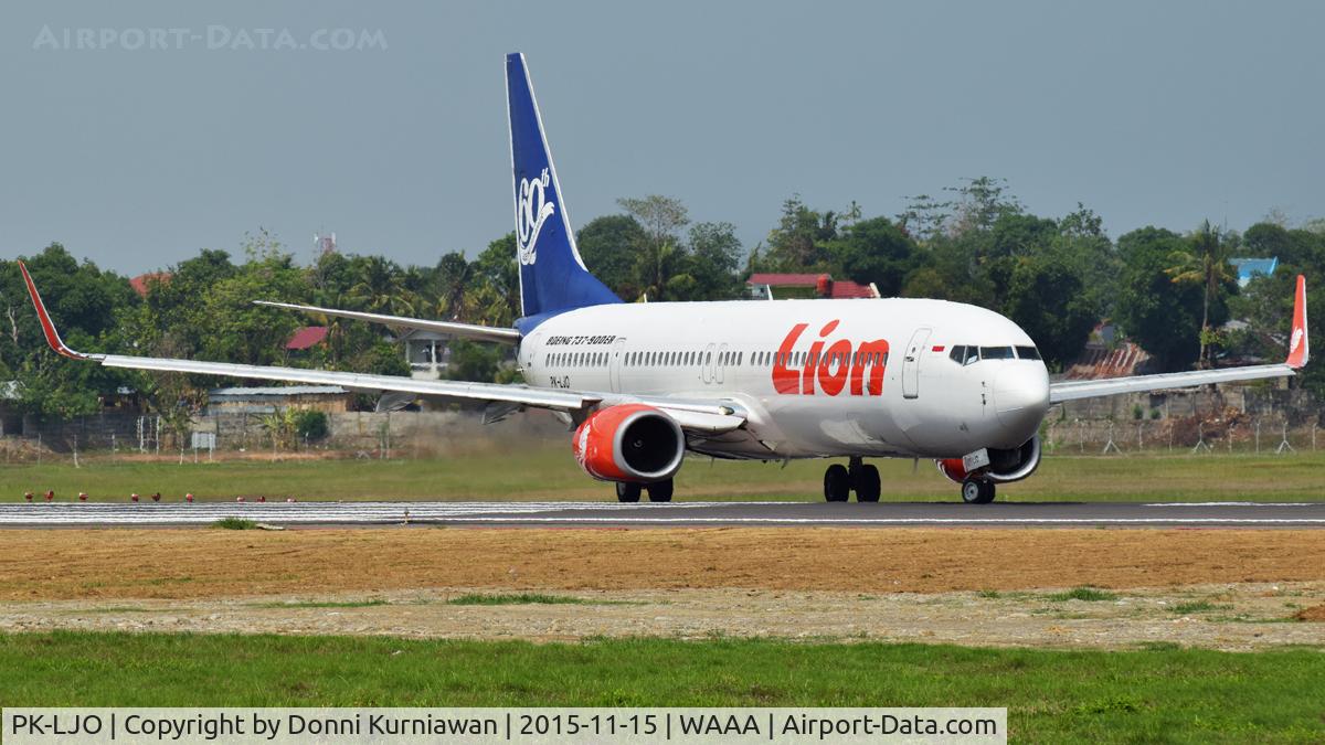 PK-LJO, 2012 Boeing 737-9GP/ER C/N 38315, 60th Boeing Livery