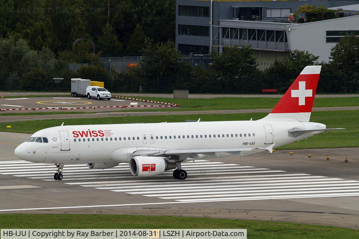 HB-IJU, 2003 Airbus A320-214 C/N 1951, Airbus A320-214 [1951] (Swiss International Air Lines) Zurich~HB 31/08/2014