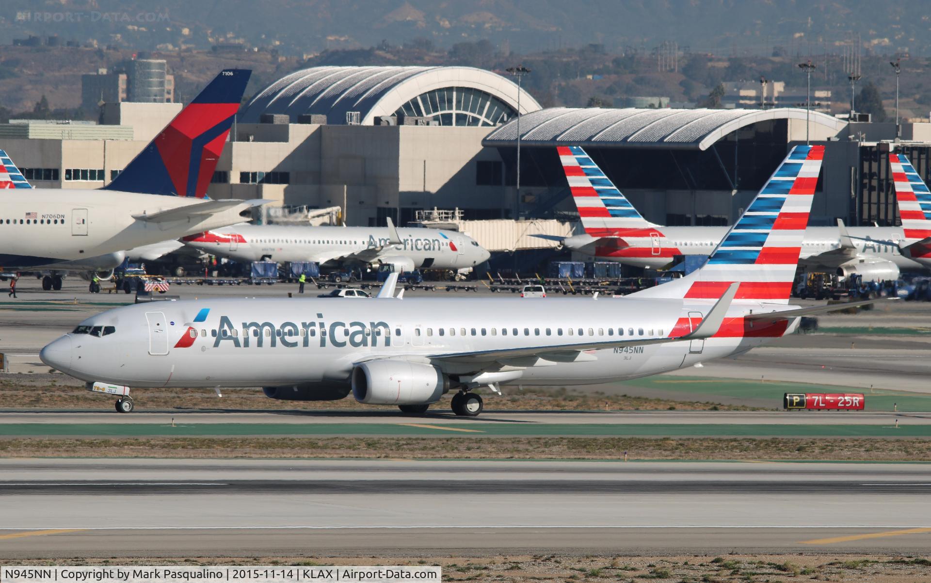 N945NN, 2014 Boeing 737-823 C/N 33233, Boeing 737-800