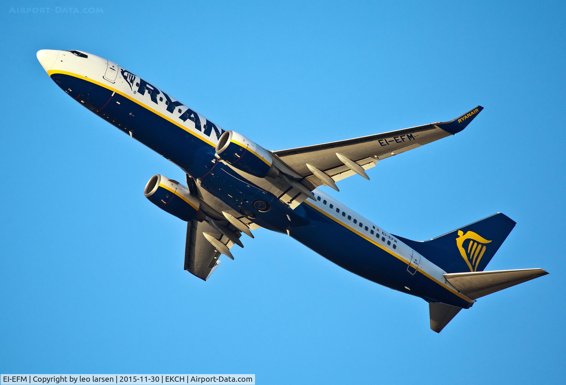 EI-EFM, 2009 Boeing 737-8AS C/N 37535, Copenhagen 30.11.15