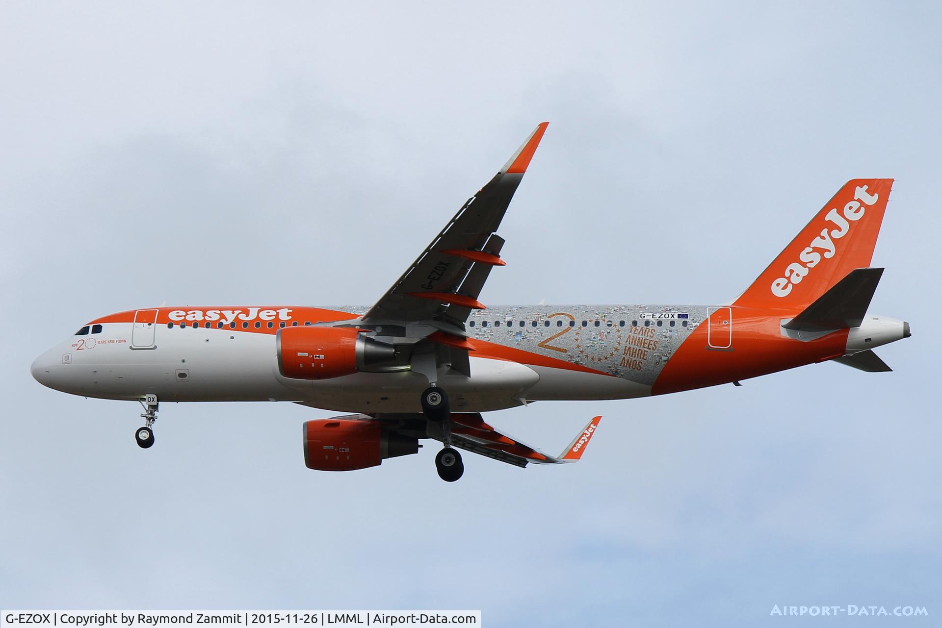G-EZOX, 2015 Airbus A320-214 C/N 6837, A320 G-EZOX Easyjet special colour scheme