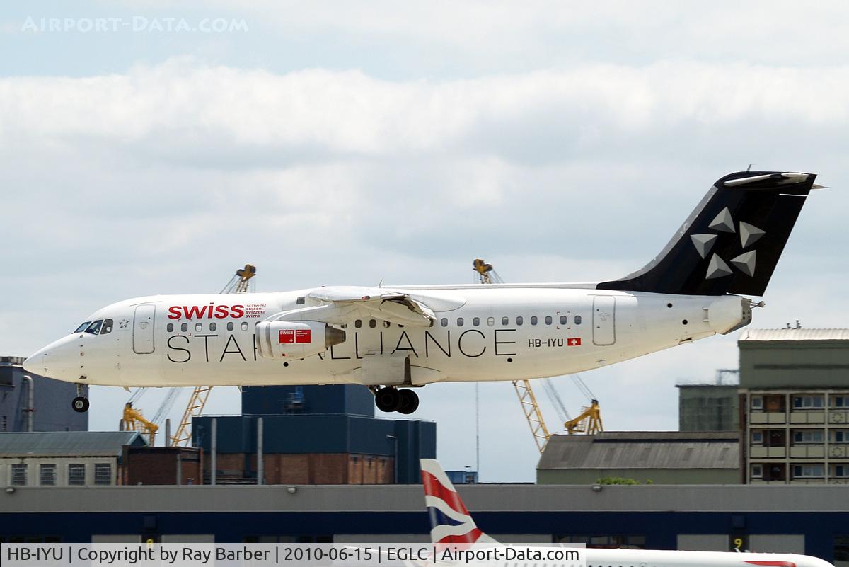 HB-IYU, 2000 British Aerospace Avro 146-RJ100 C/N E3379, British Aerospace BAe 146-RJ100 [E3379] (Swiss European Air Lines) London-City~G 15/06/2010