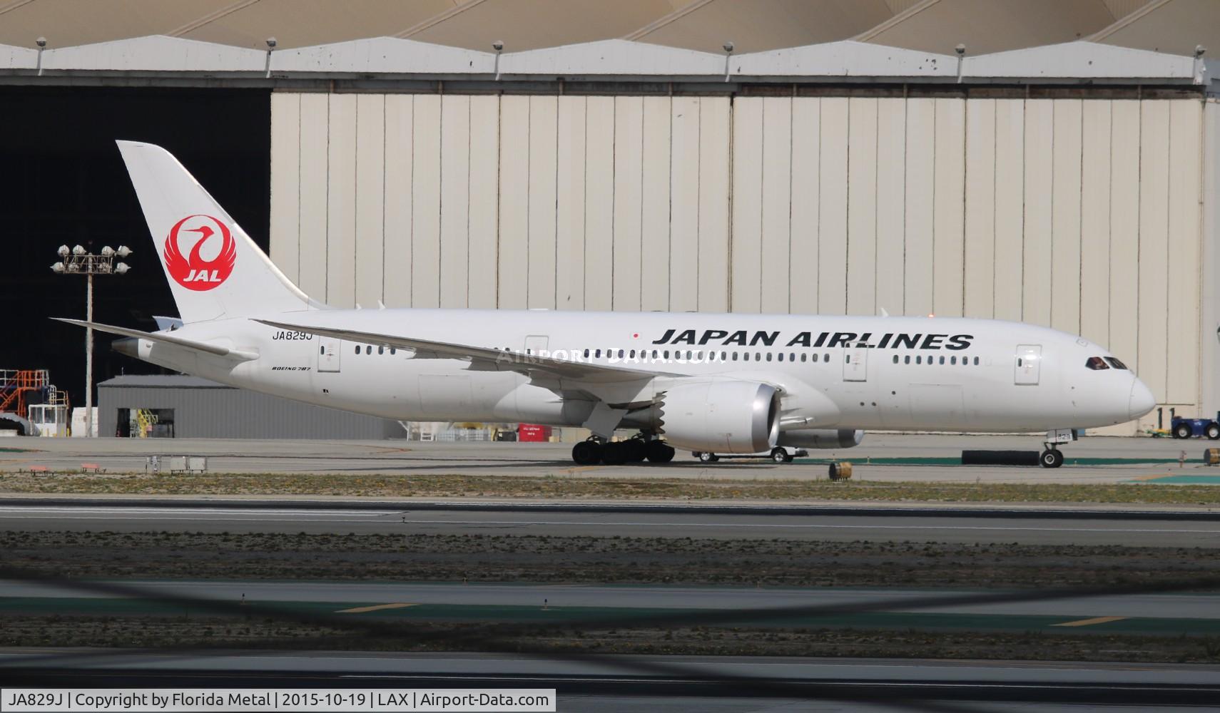 JA829J, 2012 Boeing 787-8 Dreamliner C/N 34839, Japan Airlines