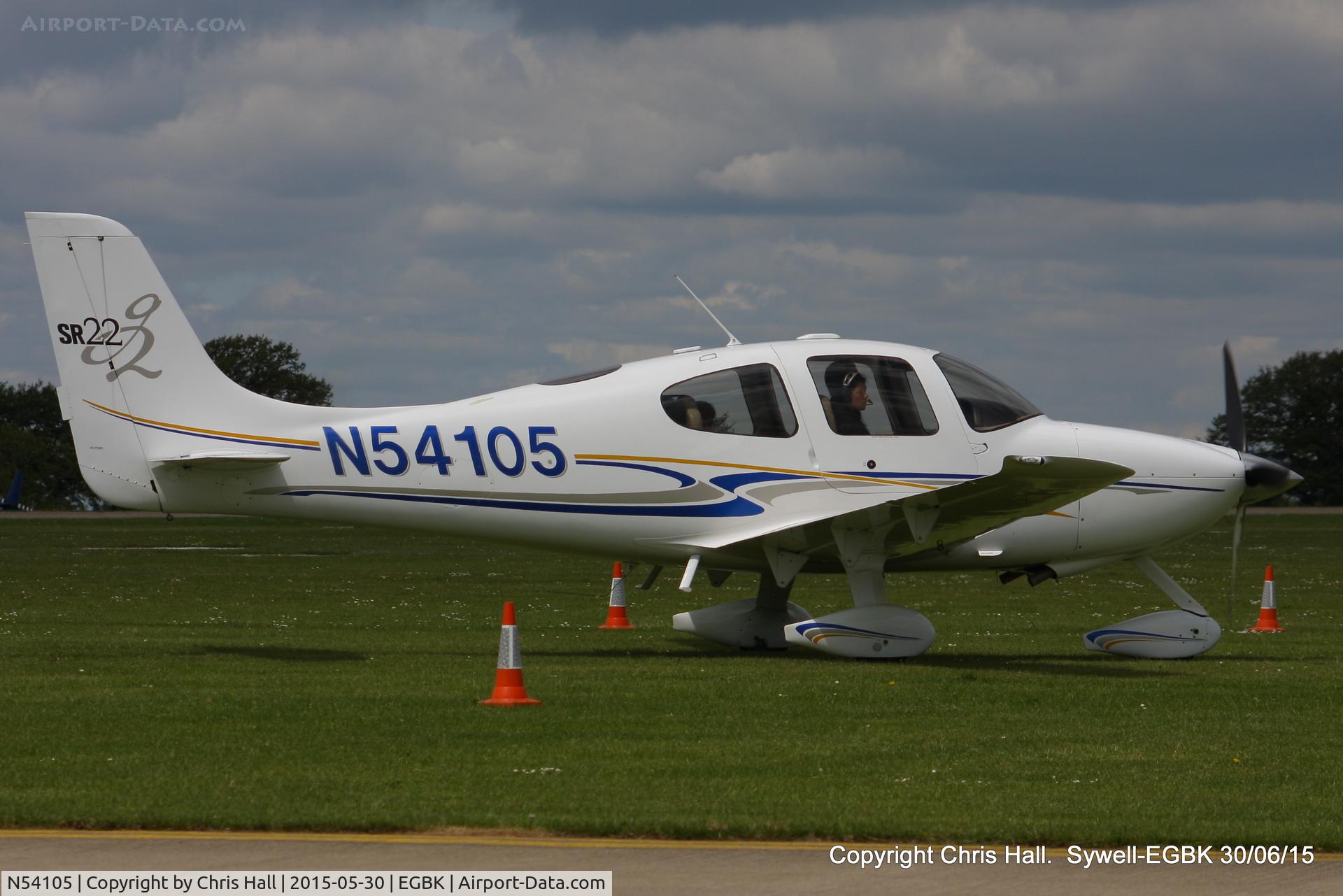 N54105, 2004 Cirrus SR22 G2 C/N 1139, at Aeroexpo 2015