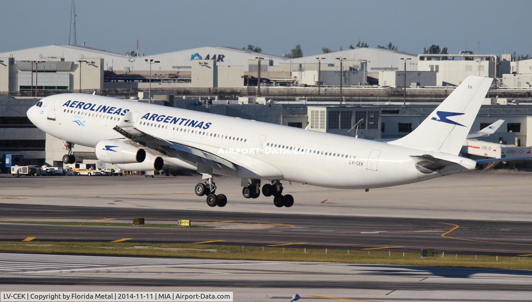 LV-CEK, 1995 Airbus A340-312 C/N 094, Aerolineas Argentinas