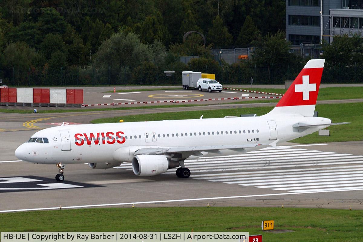 HB-IJE, 1995 Airbus A320-214 C/N 559, Airbus A320-214 [0559] (Swiss International Air Lines) Zurich~HB 31/08/2014