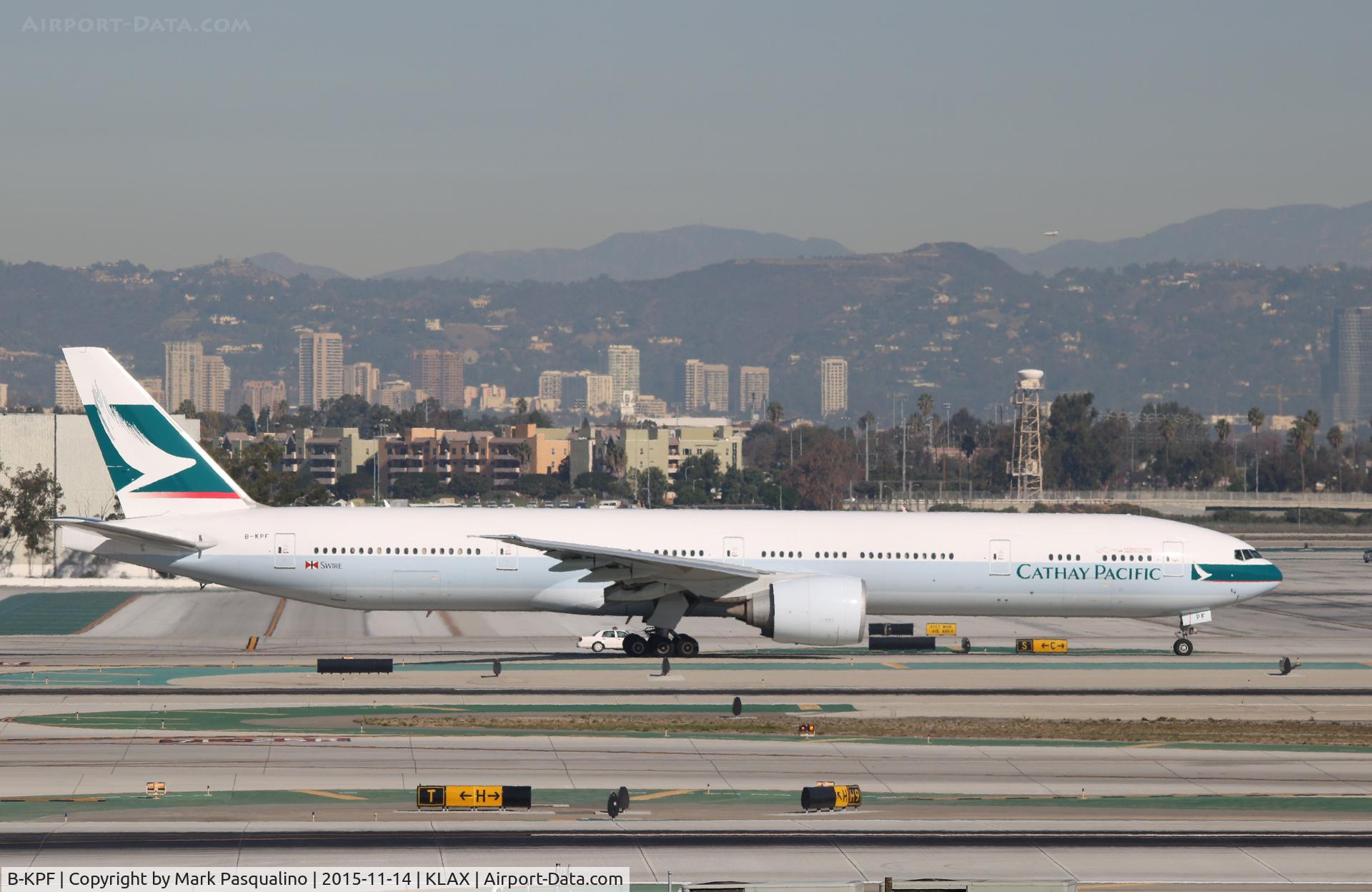 B-KPF, 2008 Boeing 777-367/ER C/N 36832/692, Boeing 777-300ER