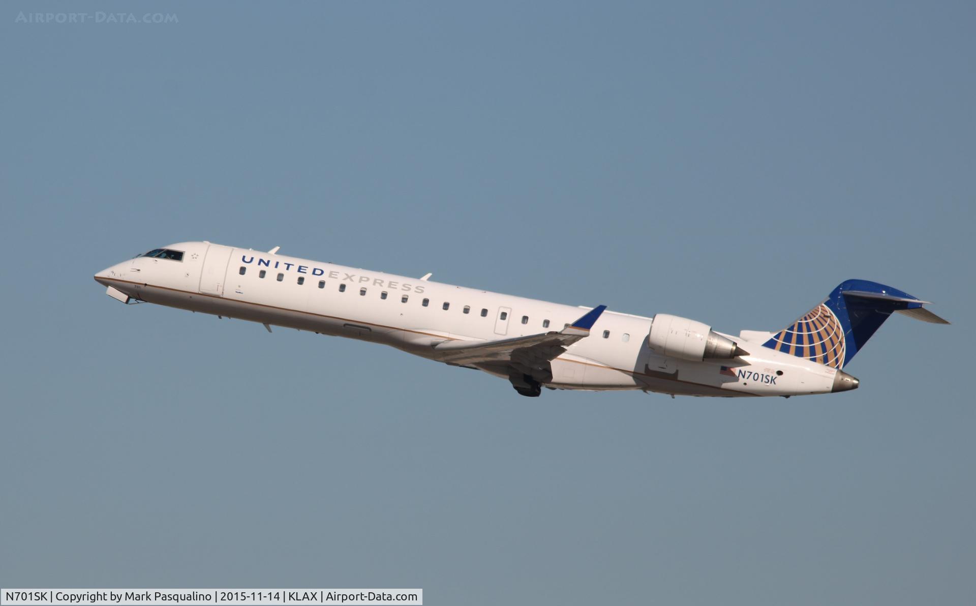 N701SK, 2004 Bombardier CRJ-700 (CL-600-2C10) Regional Jet C/N 10133, CL-600-2C10