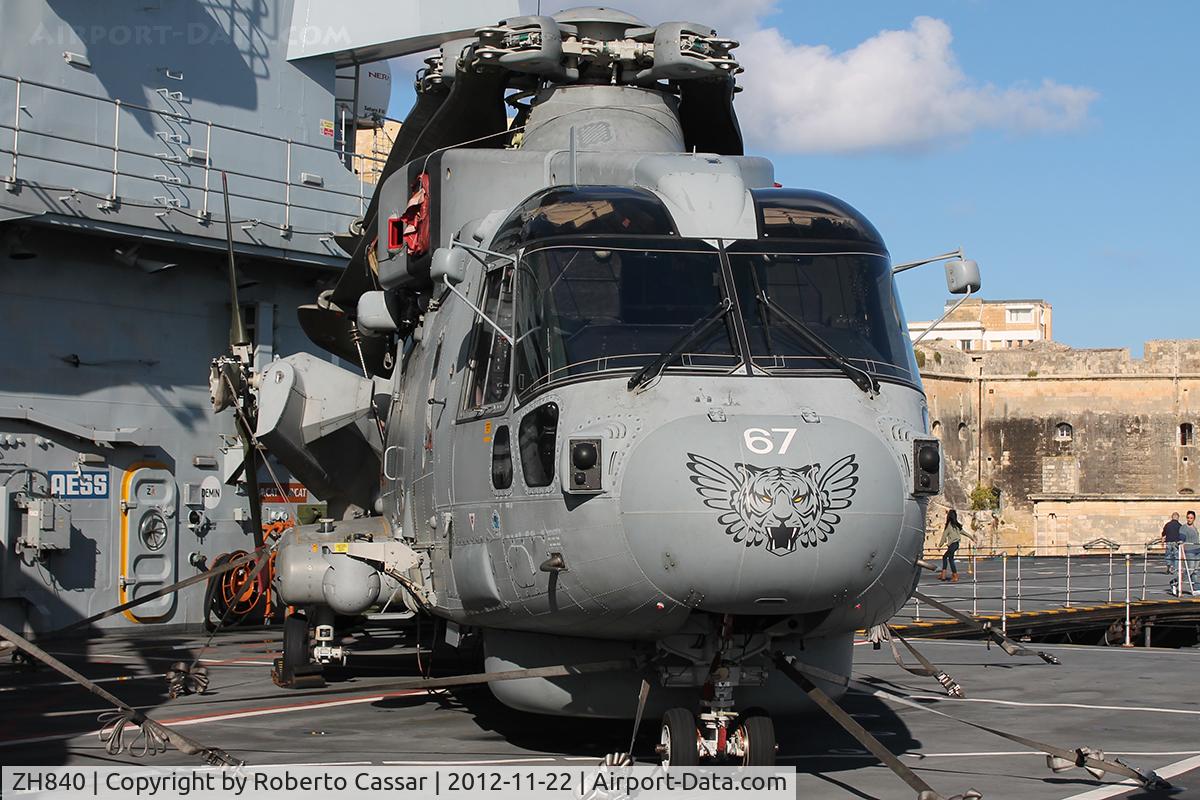 ZH840, AgustaWestland EH-101 Merlin HM1 (Mk111) C/N 50085/RN20, HMS Illustrious