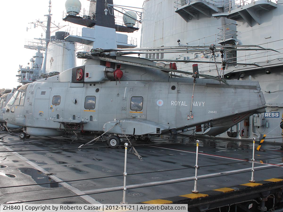 ZH840, AgustaWestland EH-101 Merlin HM1 (Mk111) C/N 50085/RN20, HMS Illustrious