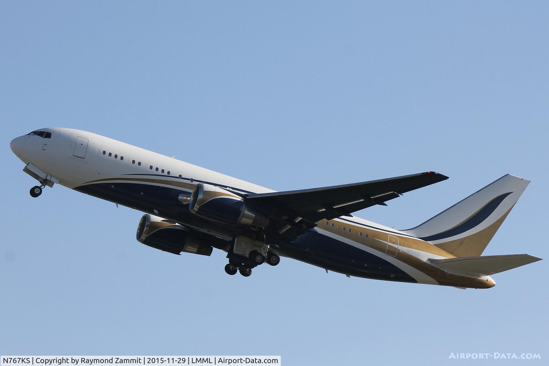 N767KS, 1996 Boeing 767-24QER C/N 28270, B767 N767KS Mid East Jet
