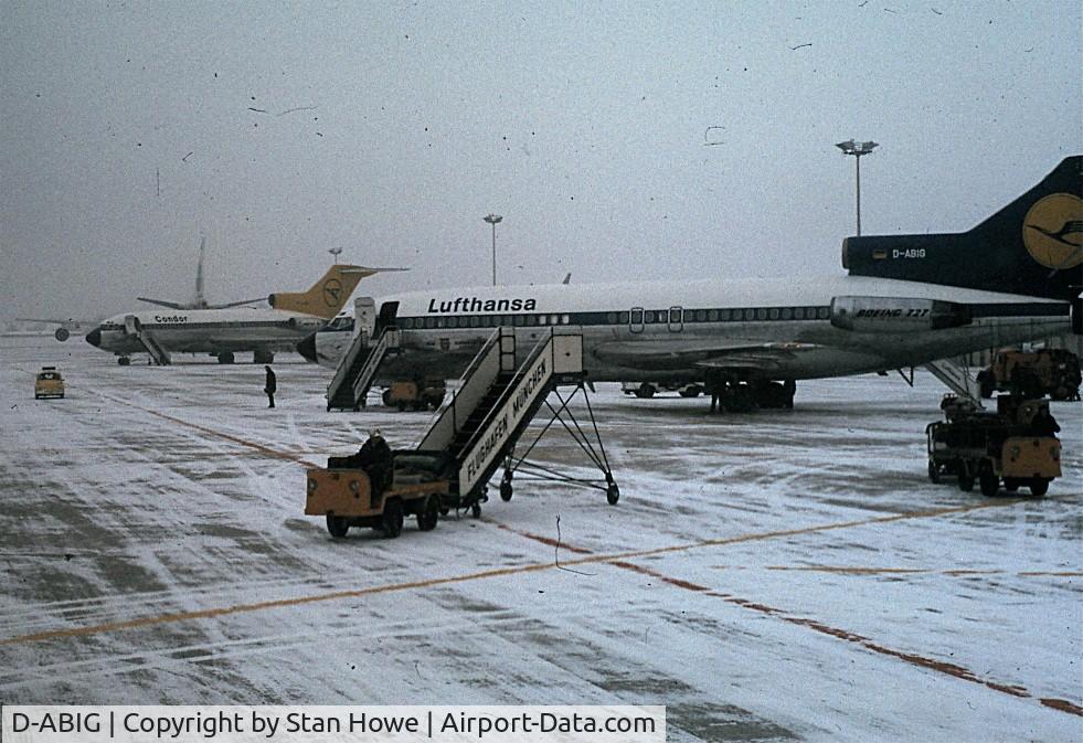 D-ABIG, 1964 Boeing 727-30 C/N 18364, At Munich Airport , December 1973.