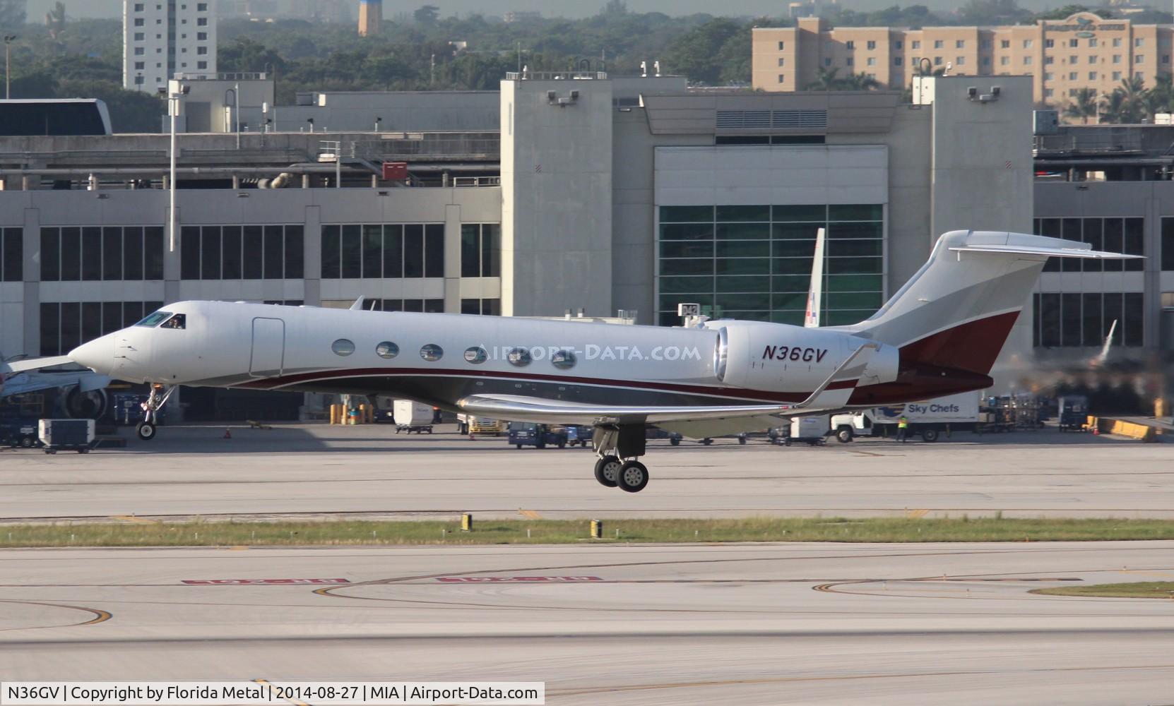N36GV, 2002 Gulfstream Aerospace G-V C/N 674, Gulfstream V