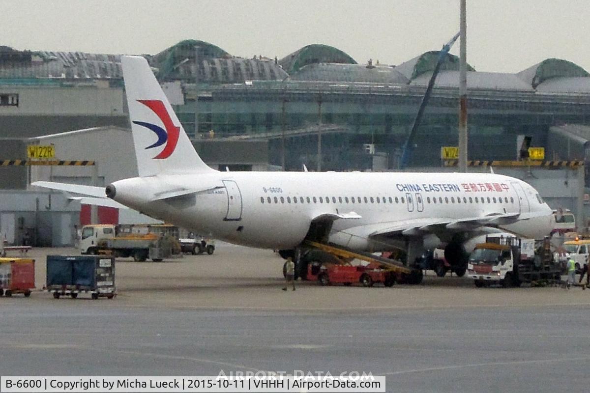 B-6600, 2009 Airbus A320-232 C/N 3870, At Hong Kong