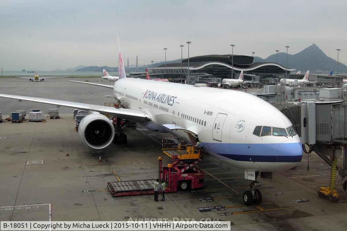 B-18051, 2014 Boeing 777-36N/ER C/N 41821, At Hong Kong