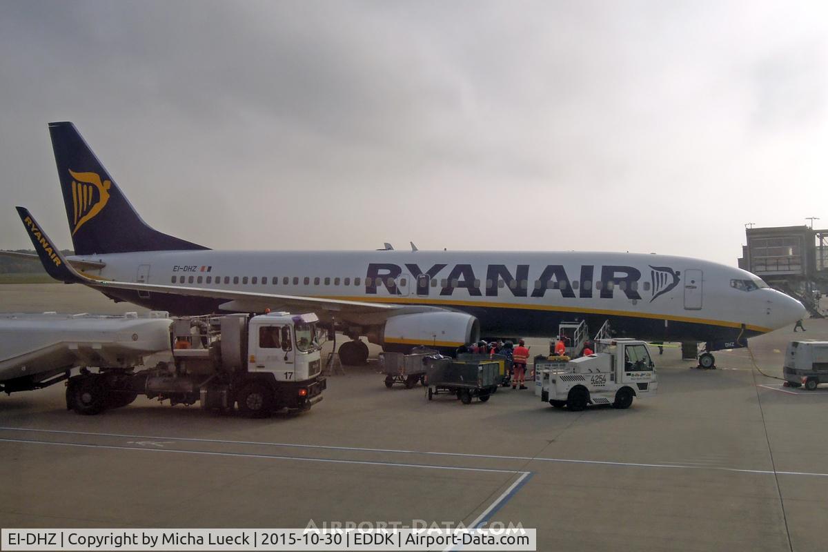 EI-DHZ, 2005 Boeing 737-8AS C/N 33583, At Cologne/Bonn