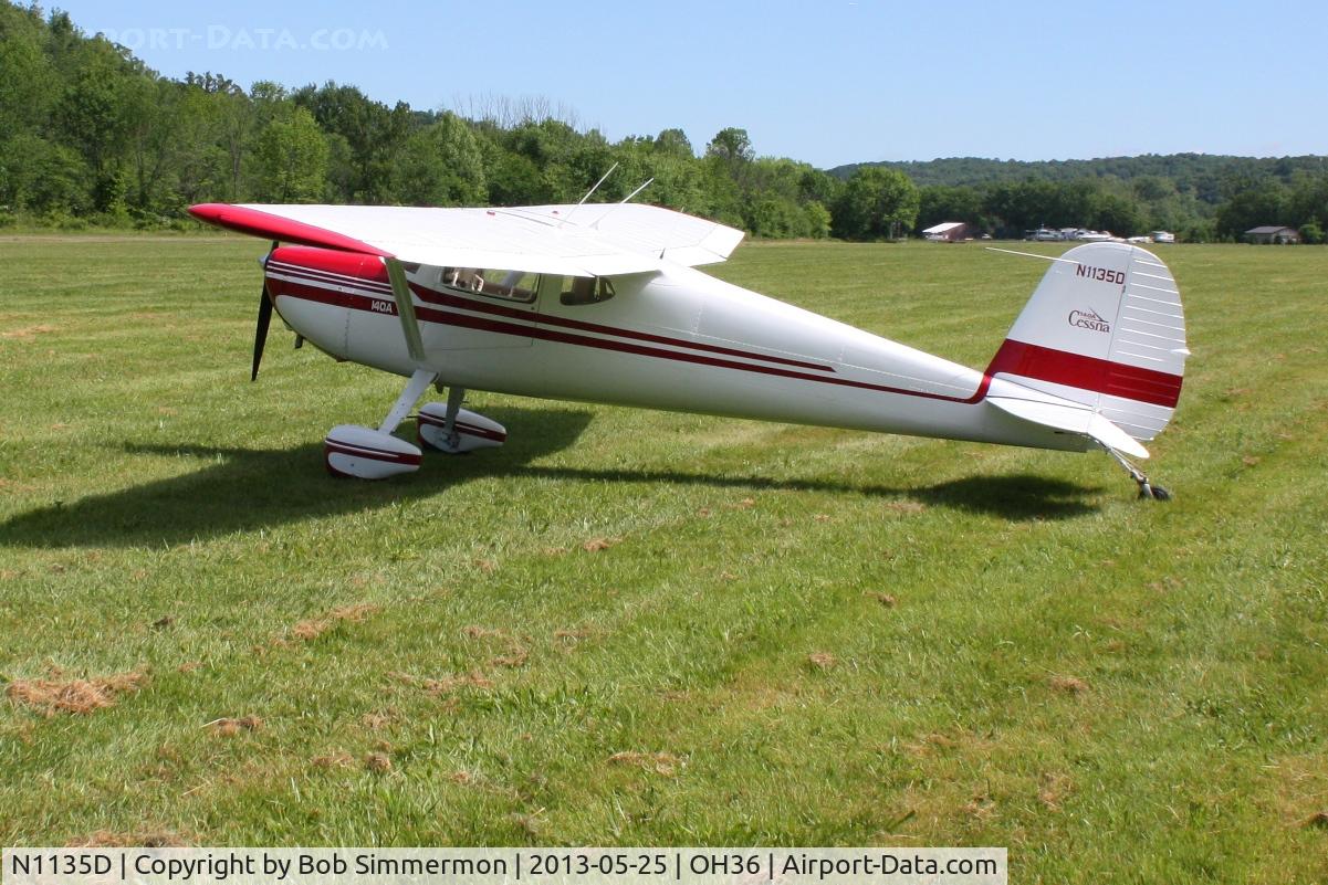 N1135D, 1951 Cessna 140A C/N 15698, Zanesville-Riverside fly-in