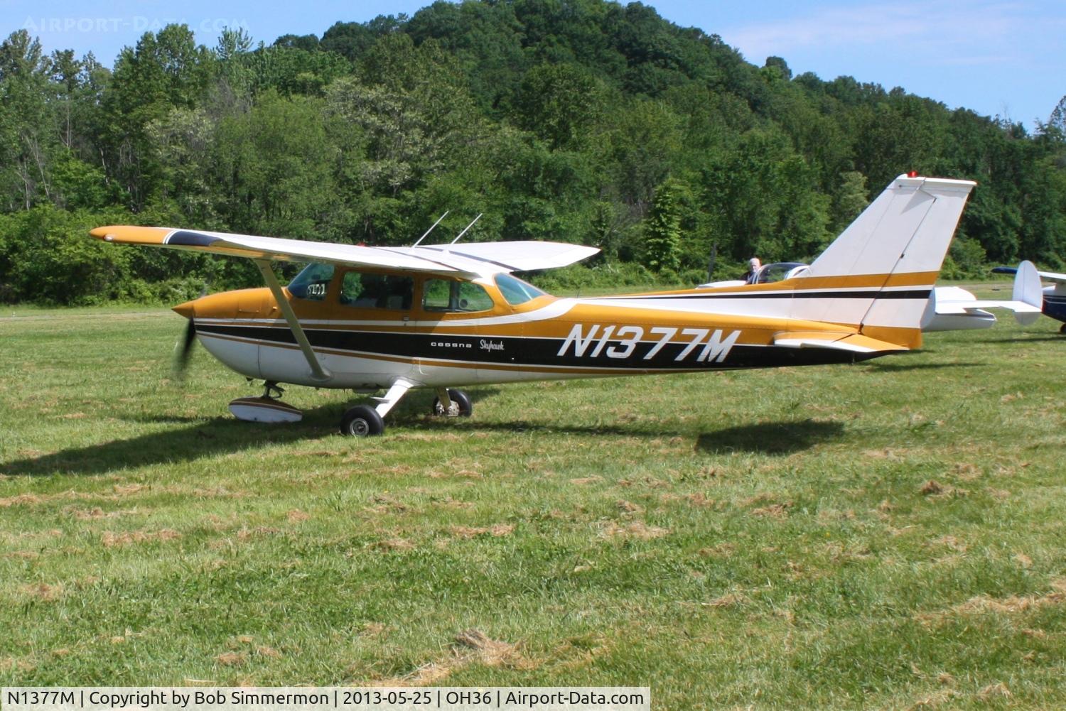N1377M, 1972 Cessna 172L C/N 17260577, Zanesville-Riverside fly-in