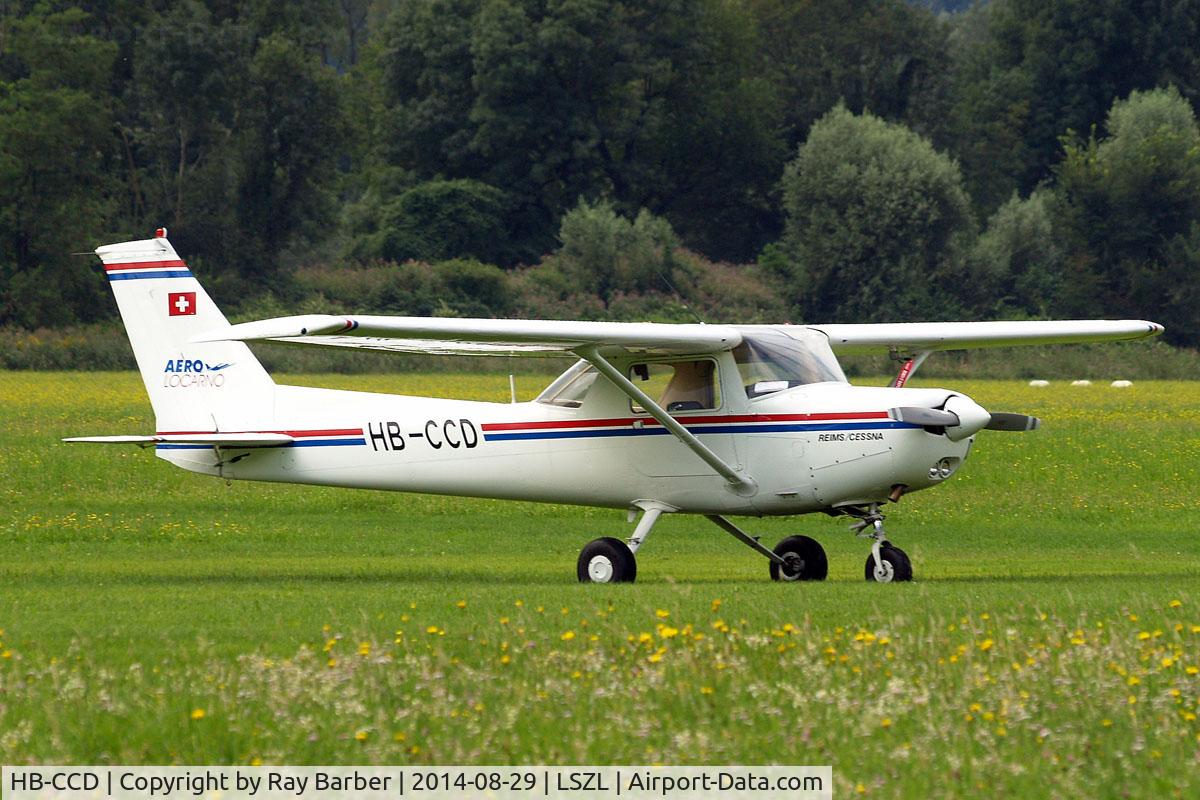 HB-CCD, 1979 Reims F152 C/N F15201565, R/Cessna F.152 [1565] Locarno~HB 29/08/2014