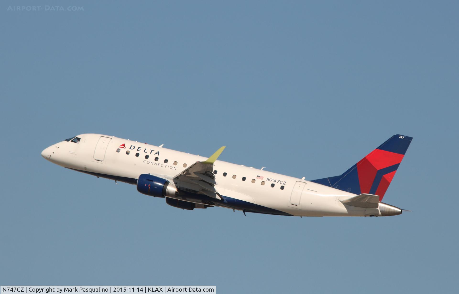 N747CZ, Embraer 170LR (ERJ-170-100LR) C/N 17000187, ERJ 170-200 LR