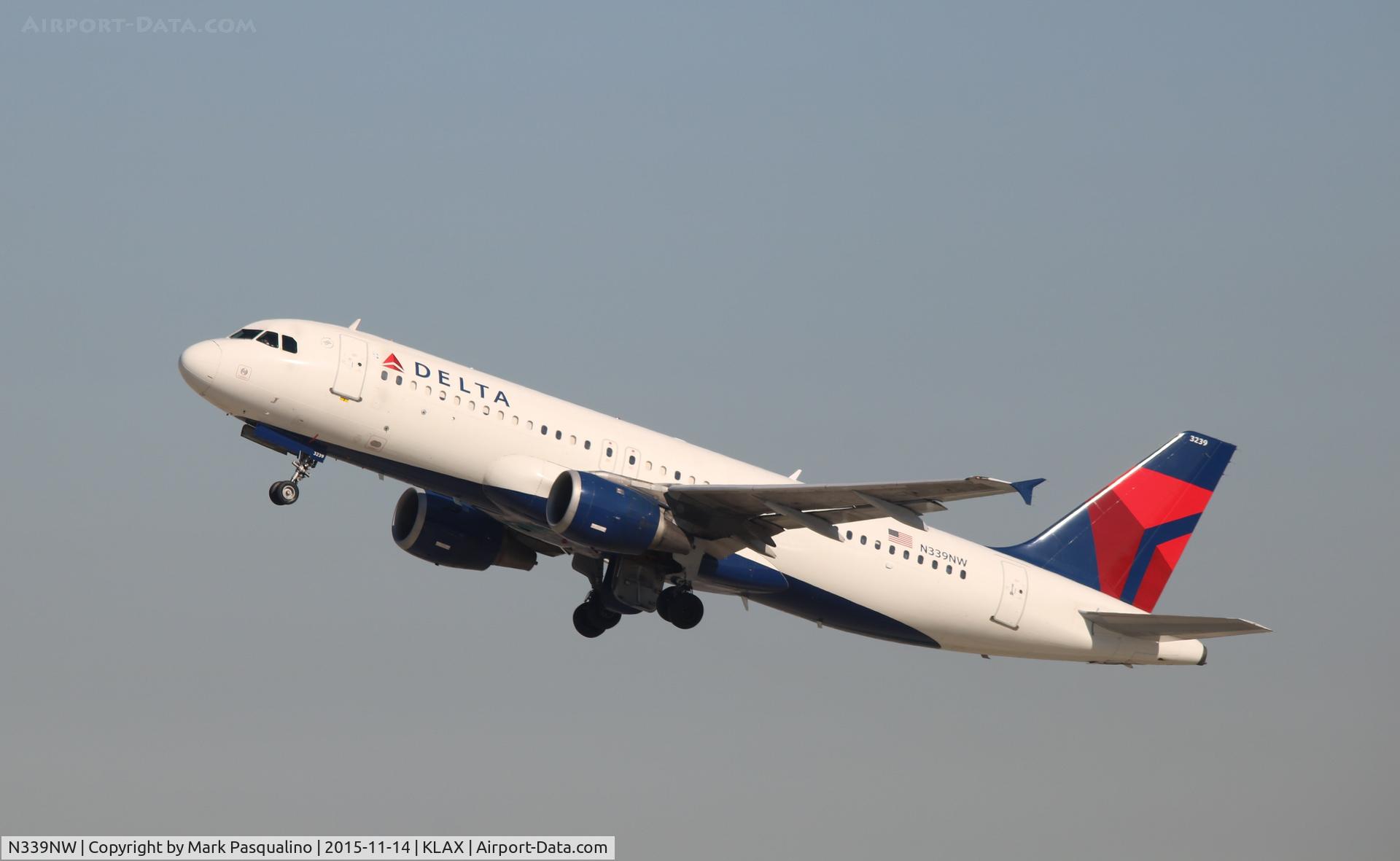N339NW, 1992 Airbus A320-212 C/N 367, Airbus A320
