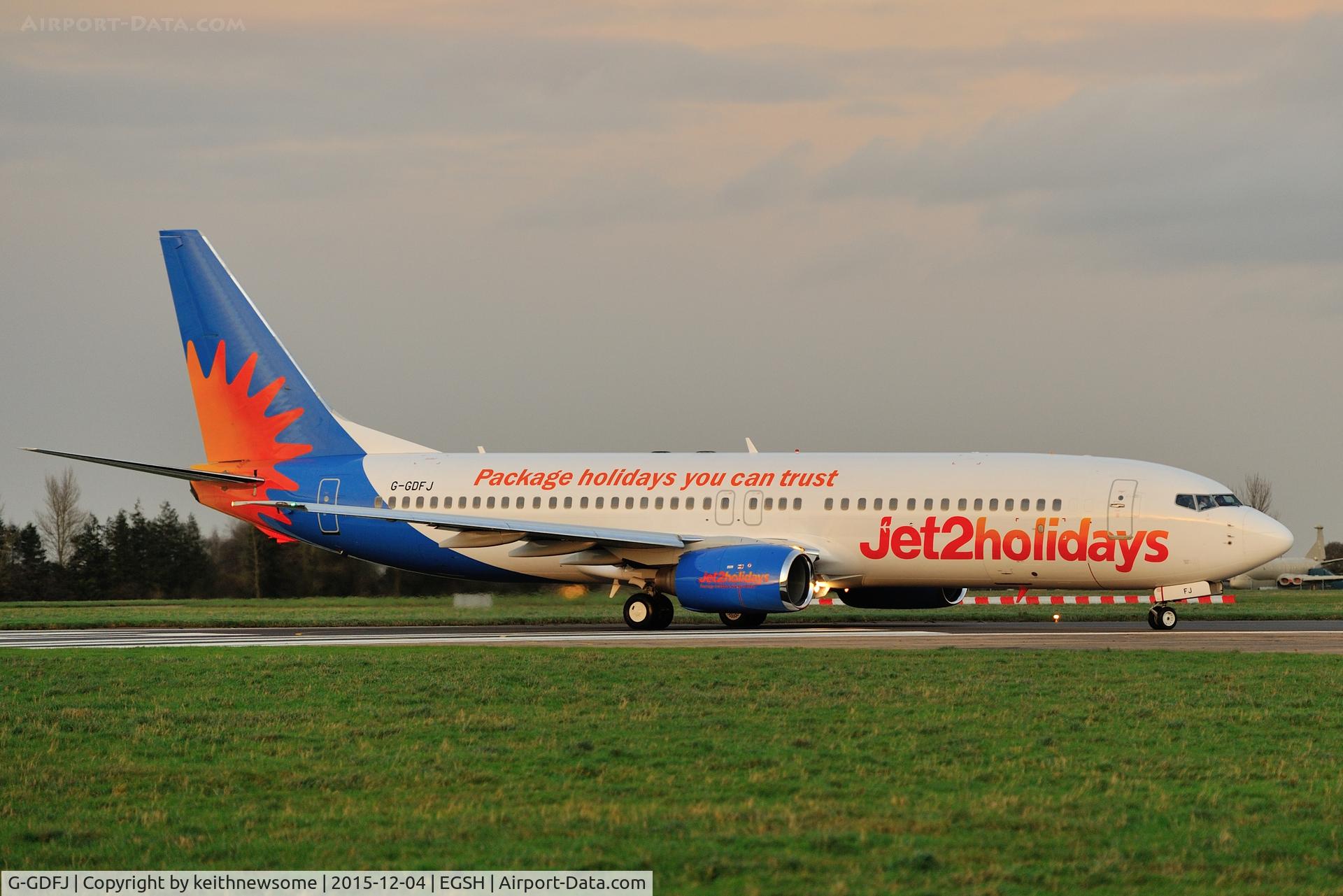 G-GDFJ, 2000 Boeing 737-804 C/N 28229, Returning from air test.