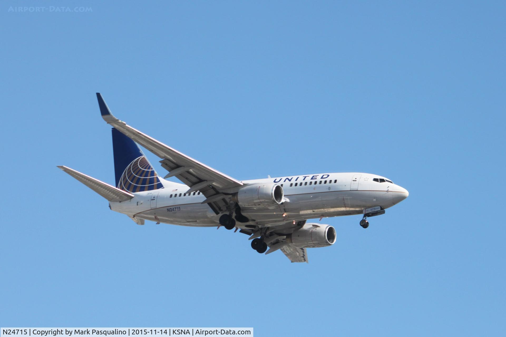N24715, 1998 Boeing 737-724 C/N 28786, Boeing 737-700