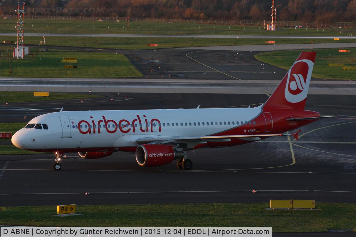 D-ABNE, 2003 Airbus A320-214 C/N 2003, taxiing