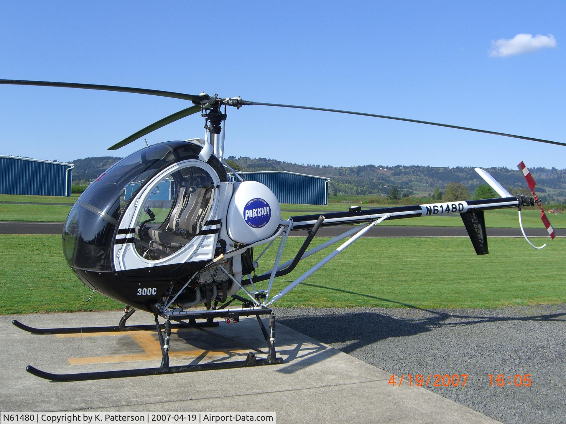 N61480, 1998 Schweizer 269C C/N S1765, 300C at 17S