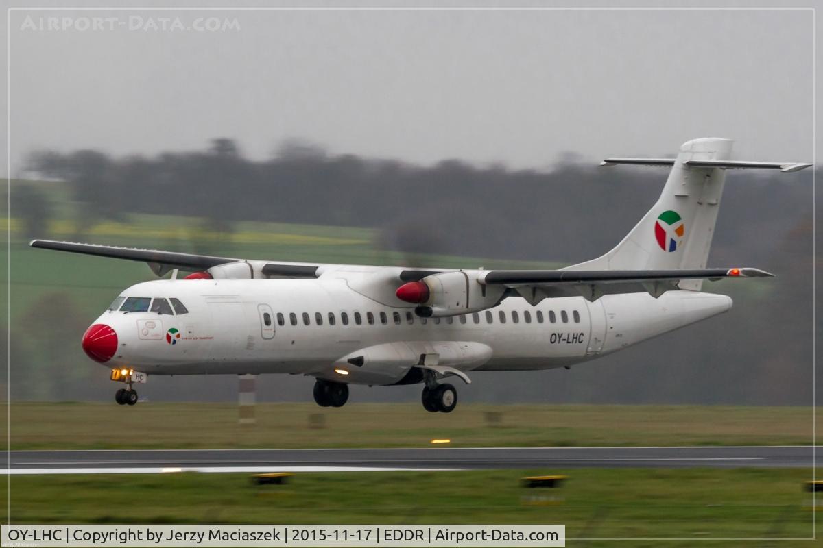 OY-LHC, 1994 ATR 72-212 C/N 405, ATR 72-212