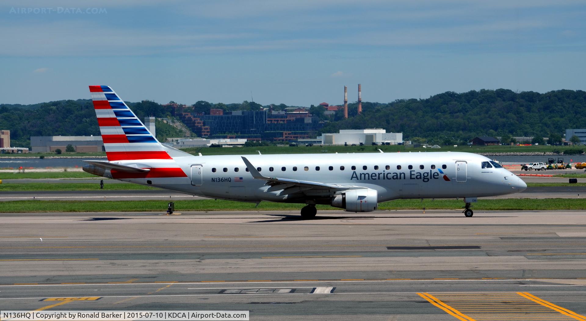 N136HQ, 2008 Embraer 175LR (ERJ-170-200LR) C/N 17000228, Taxi National