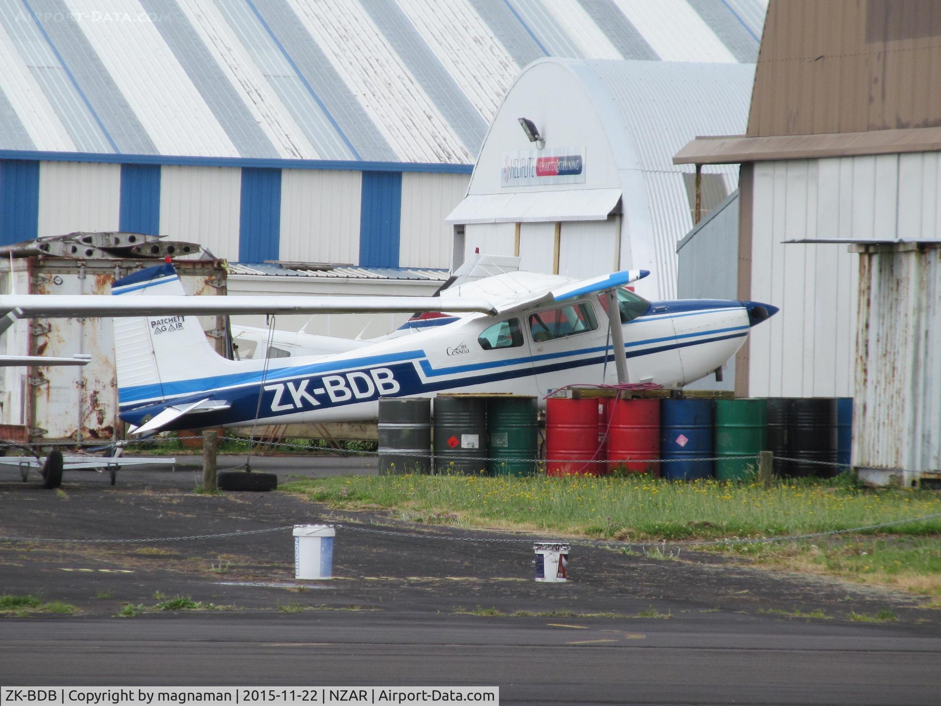 ZK-BDB, Cessna 180 C/N 30462, at ardmore