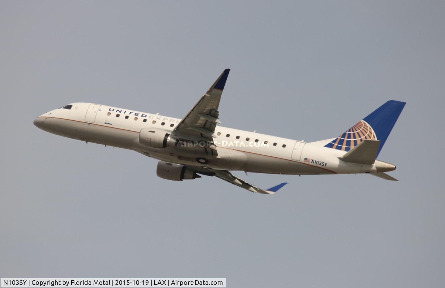 N103SY, 2014 Embraer 175LR (ERJ-170-200LR) C/N 17000390, United Express ERJ 175