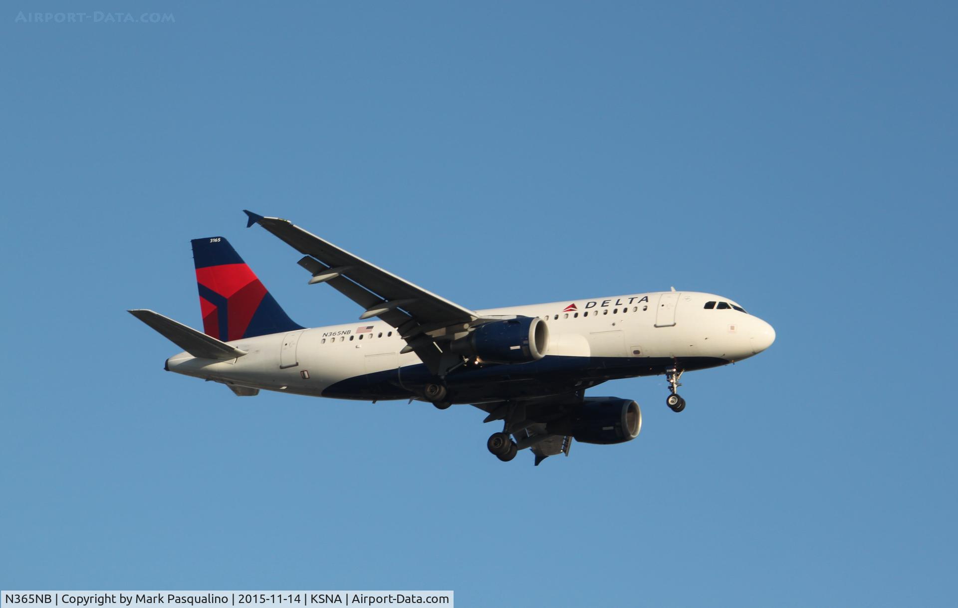 N365NB, 2003 Airbus A319-114 C/N 2013, Airbus A319
