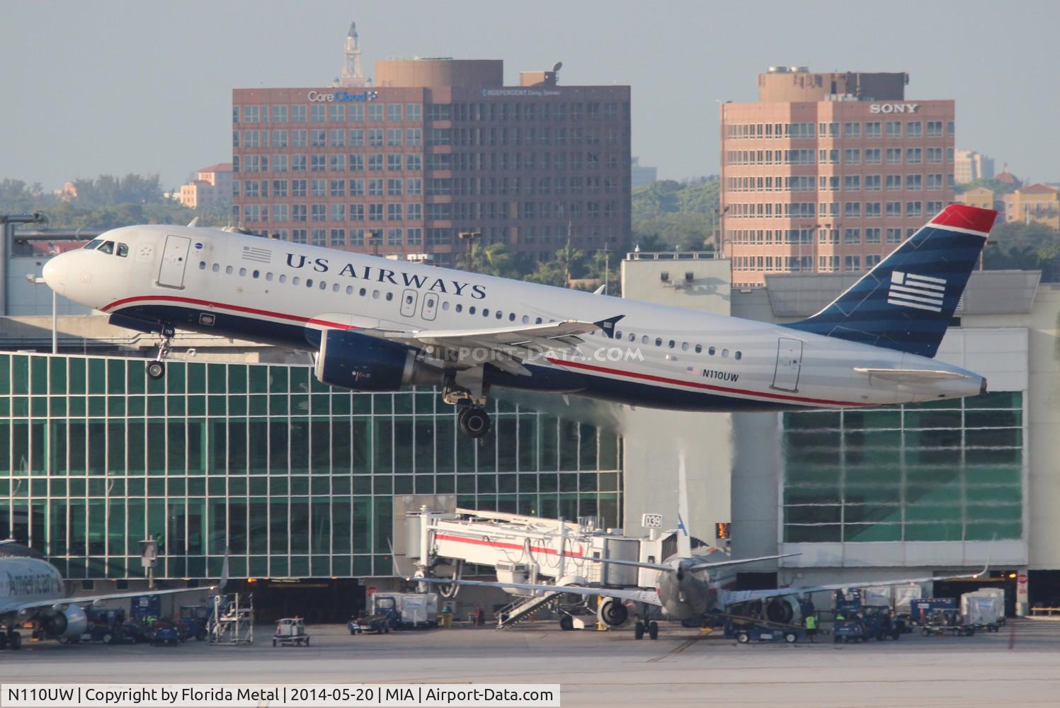 N110UW, 1999 Airbus A320-214 C/N 1112, USAirways