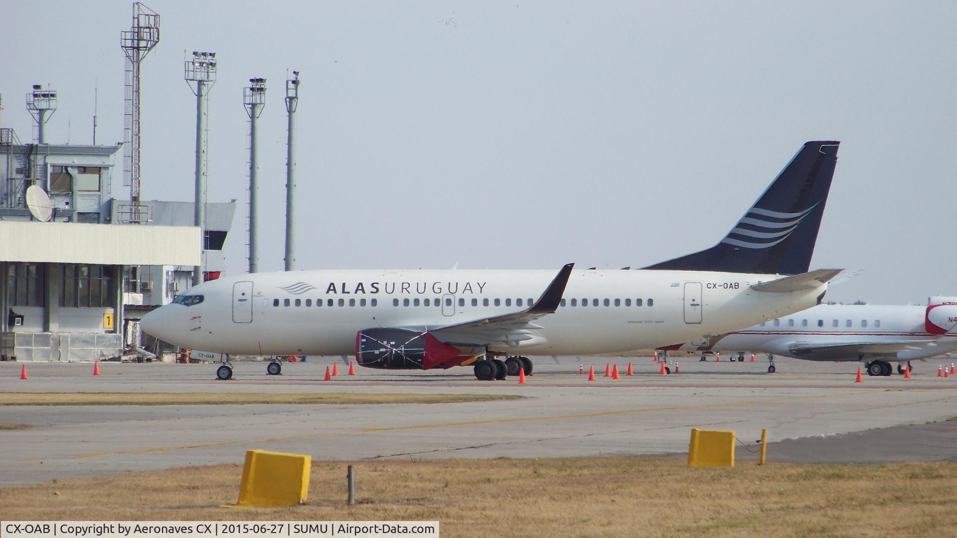 CX-OAB, 1997 Boeing 737-33R C/N 28869, CX OAB en Carrasco 27/06/2015