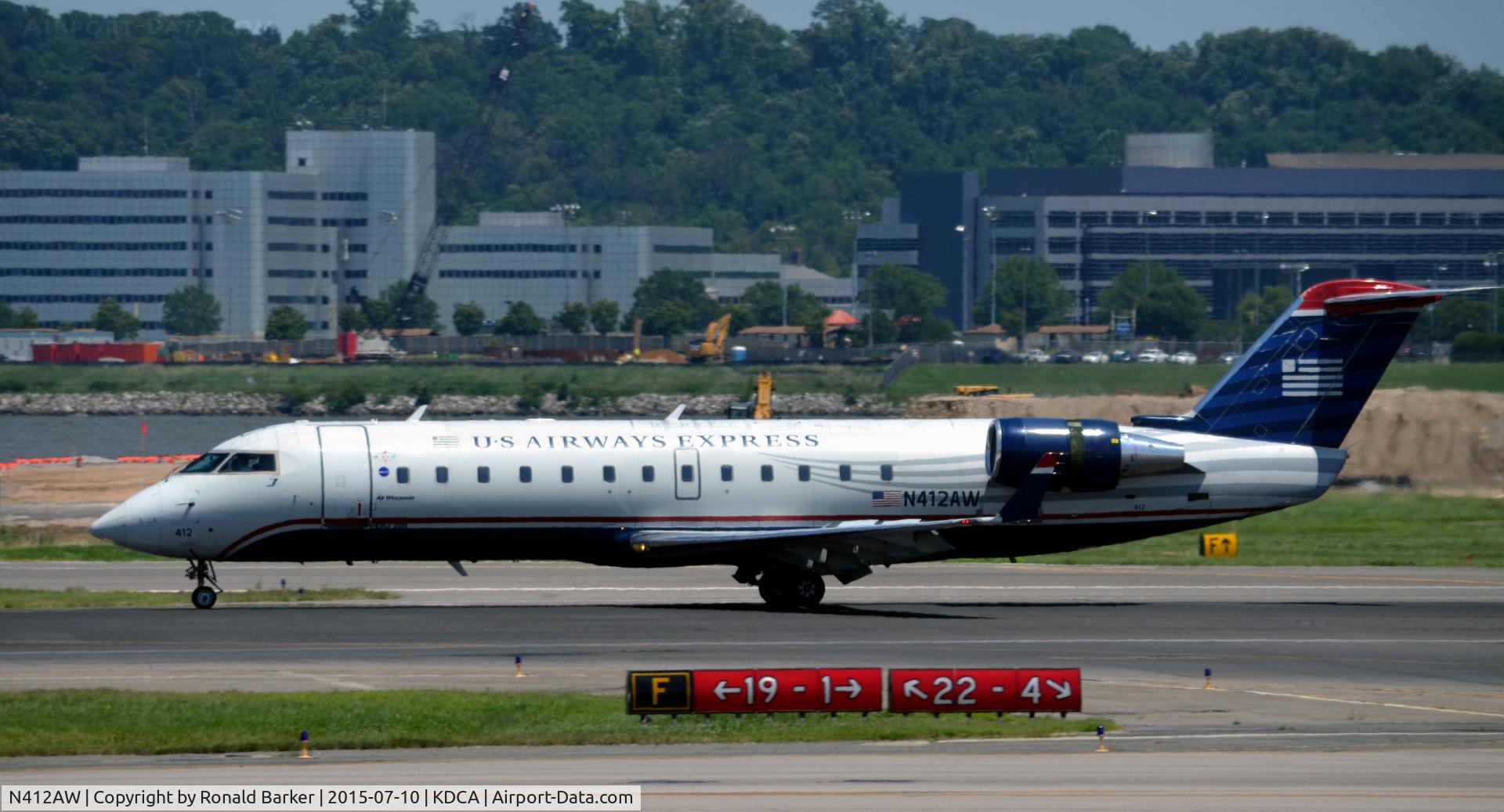 N412AW, 2001 Bombardier CRJ-200LR (CL-600-2B19) C/N 7582, Landing National