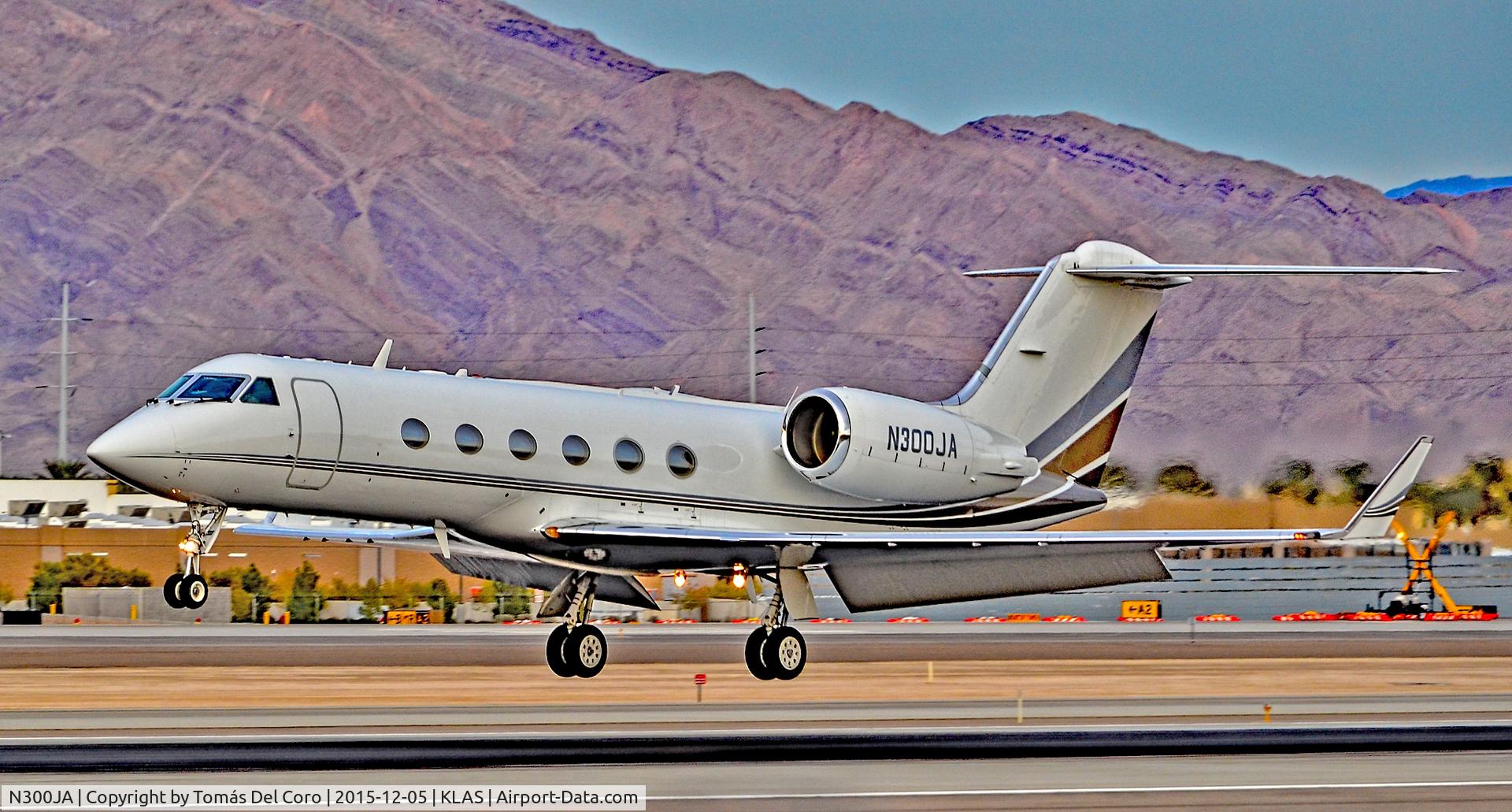 N300JA, 1987 Gulfstream Aerospace G-IV C/N 1023, N300JA   1987 Gulfstream Aerospace G-IV C/N 1023

Las Vegas - McCarran International (LAS / KLAS)
USA - Nevada, December 5, 2015
Photo: Tomás Del Coro