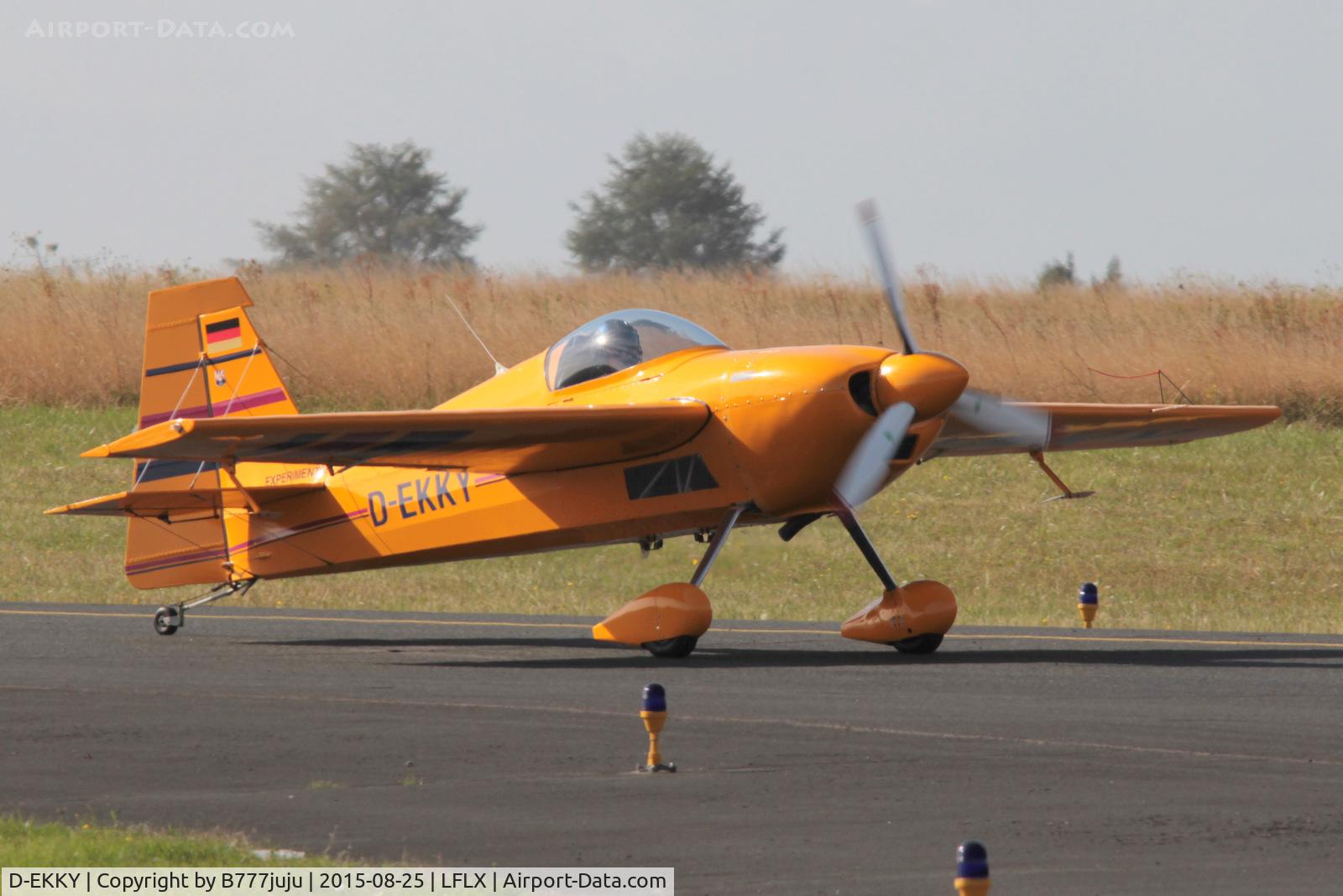 D-EKKY, Stephens Akro Laser Z200 C/N 1962, during WAC 2015