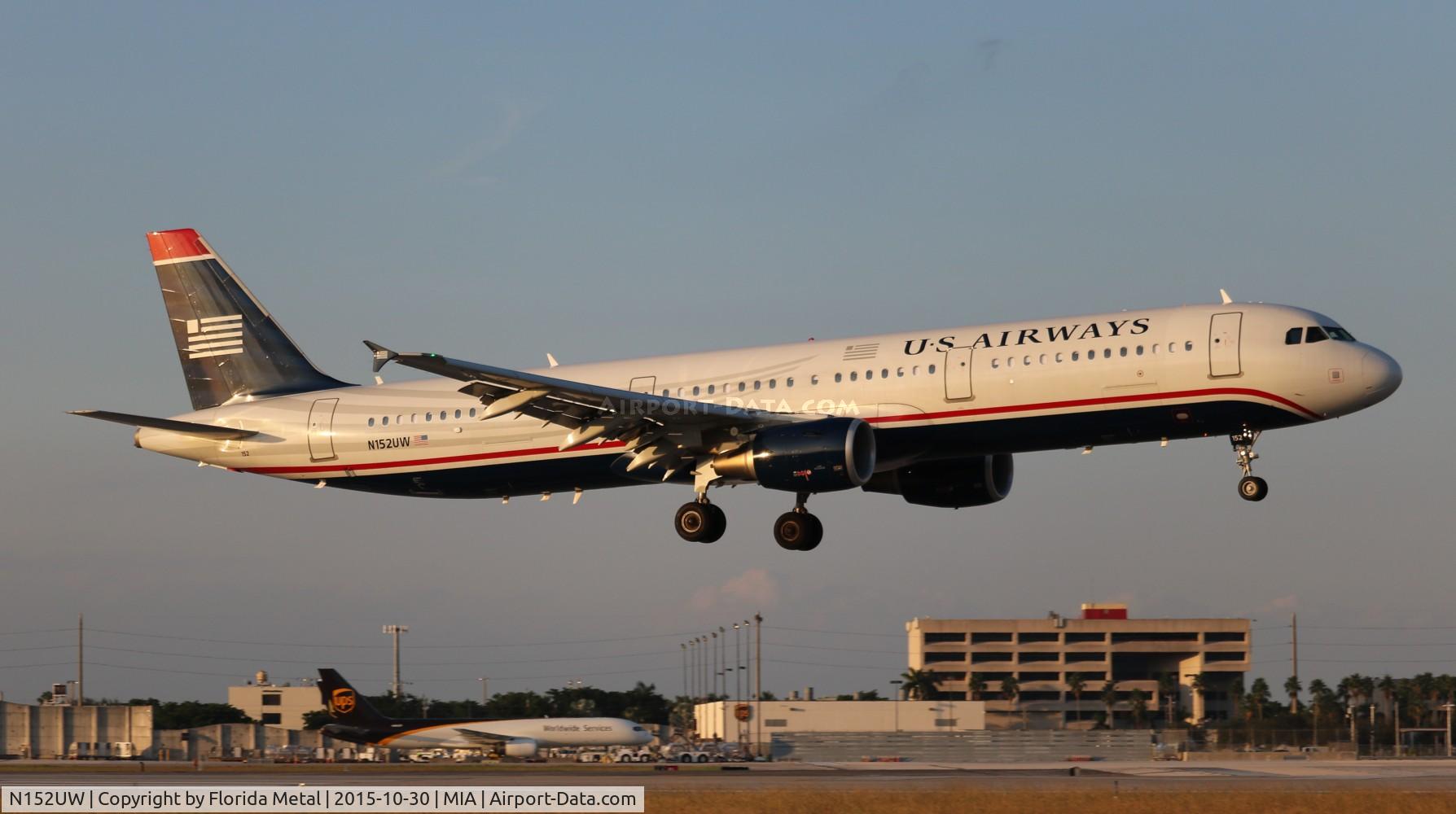 N152UW, 2013 Airbus A321-211 C/N 5588, USAirways