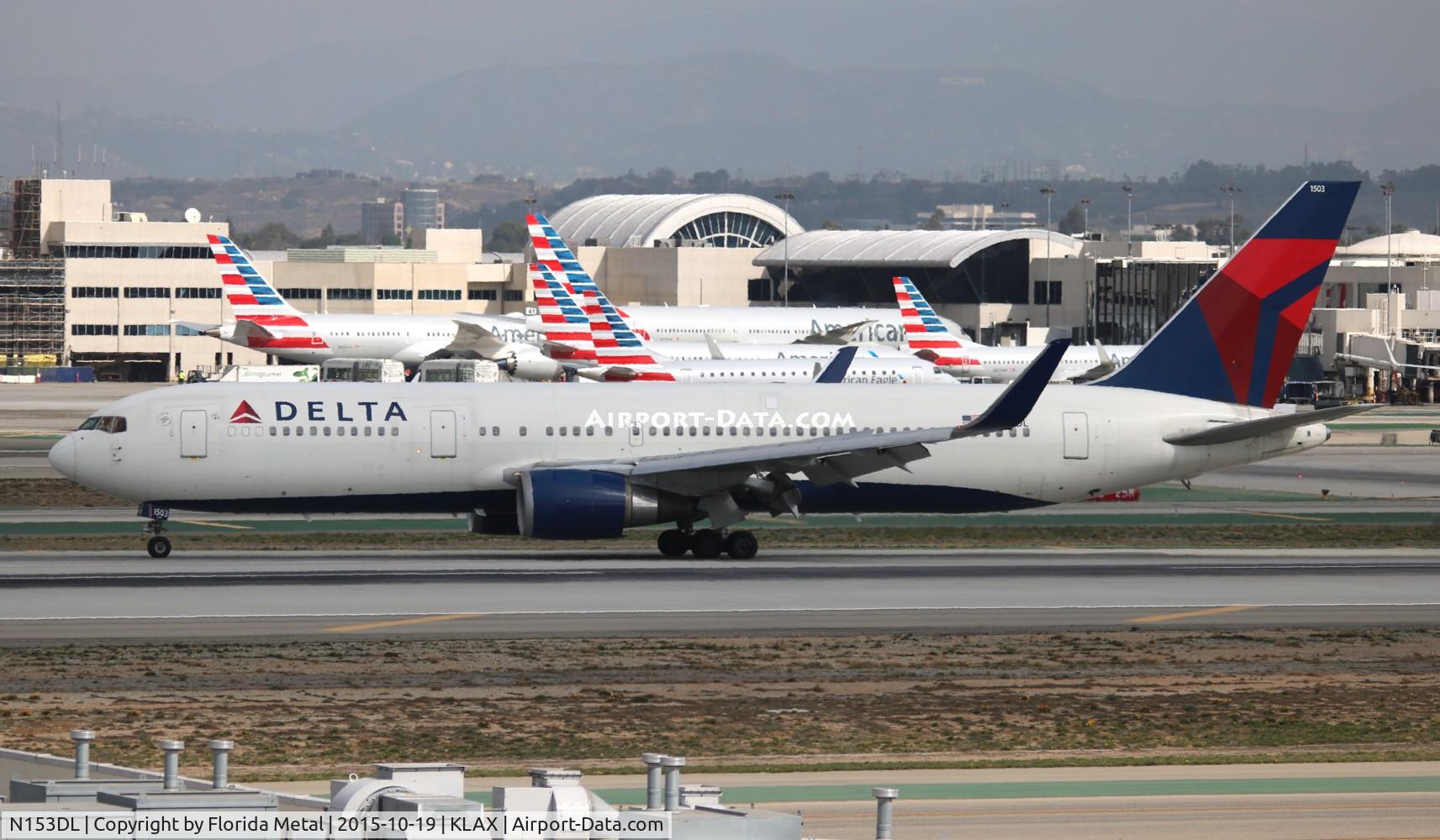 N153DL, 1990 Boeing 767-3P6 C/N 24985, Delta