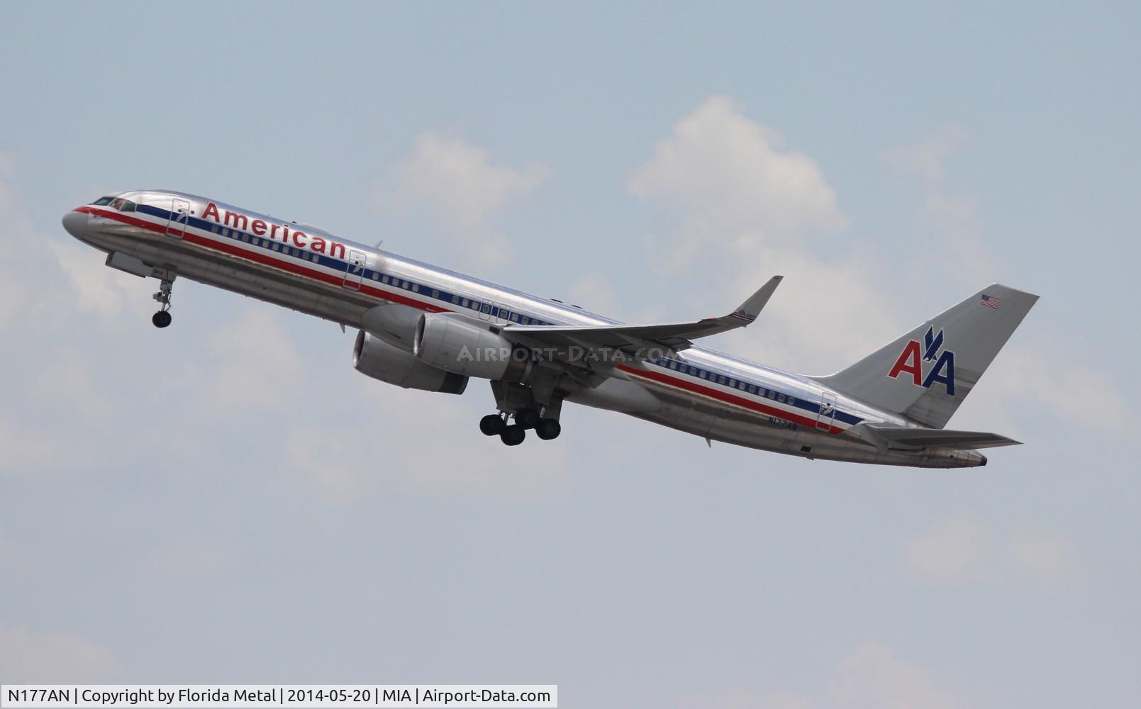 N177AN, 2002 Boeing 757-223 C/N 32396, American