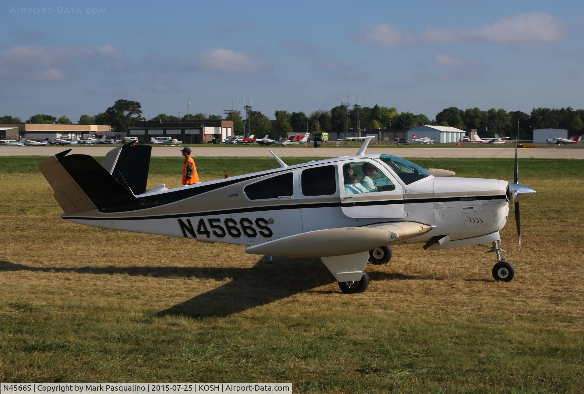 N4566S, 1975 Beech V35B Bonanza C/N D-9804, Beech V35B