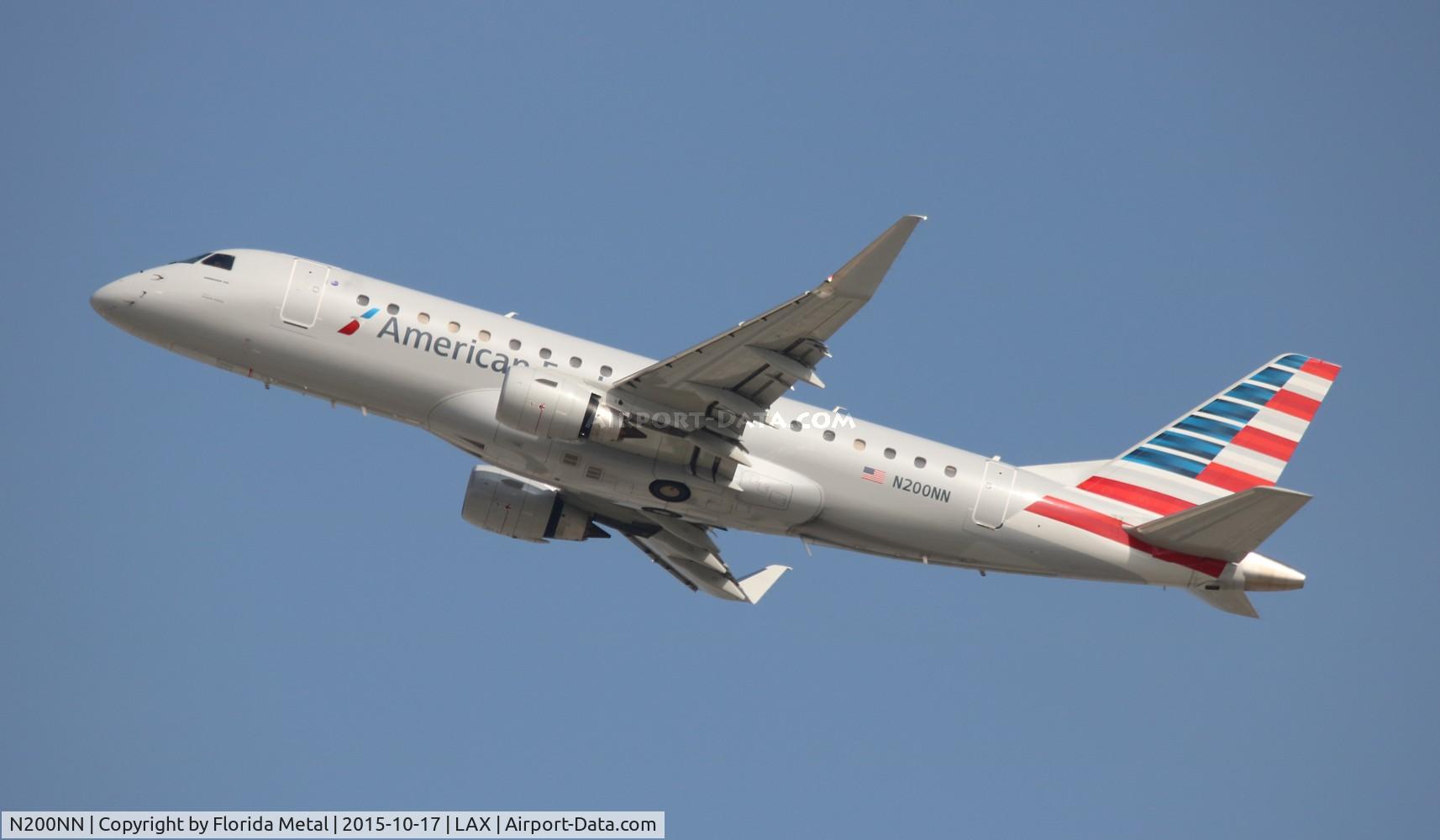 N200NN, 2015 Embraer 175LR (ERJ-170-200LR) C/N 17000456, American