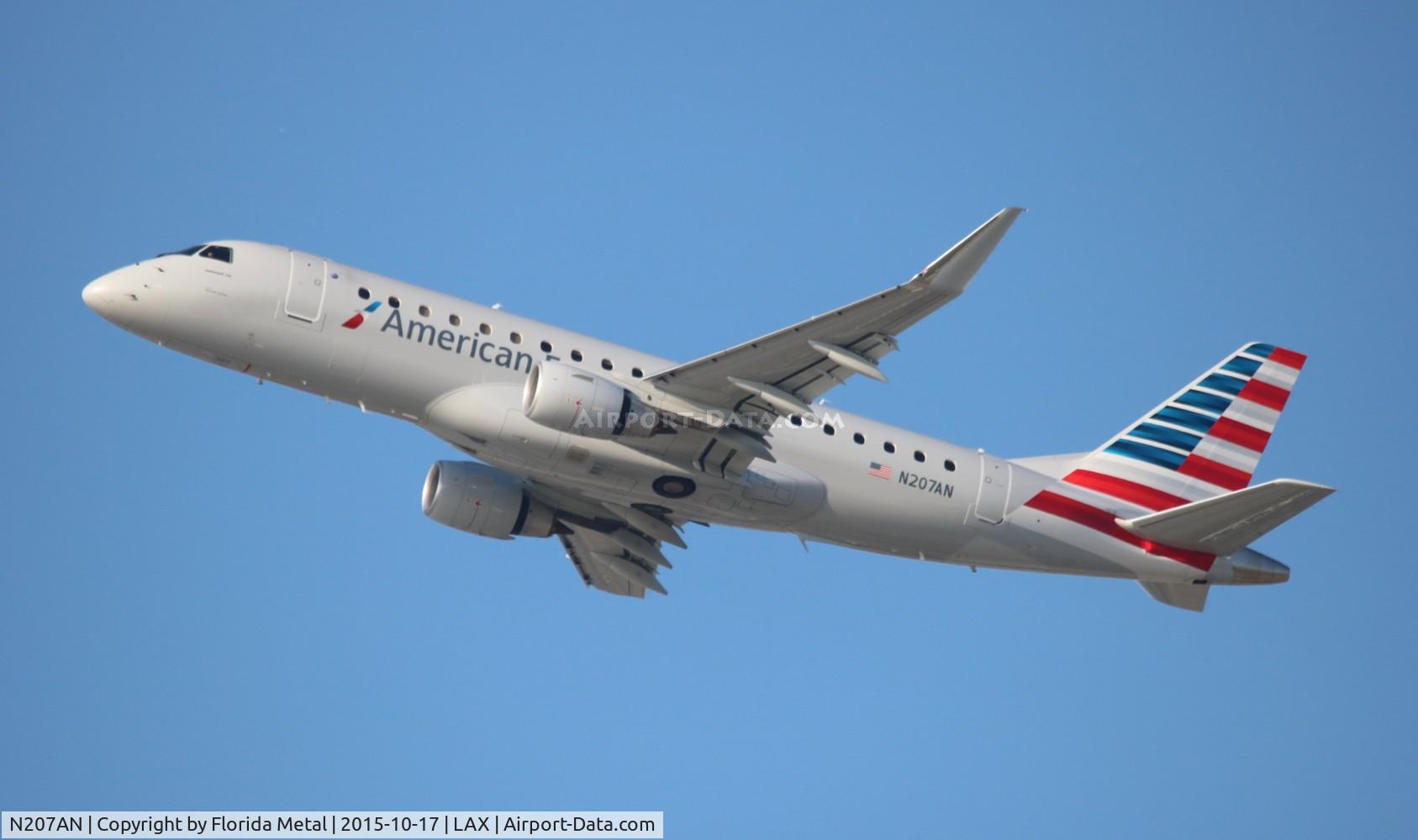 N207AN, 2015 Embraer 175LR (ERJ-170-200LR) C/N 17000490, American Eagle