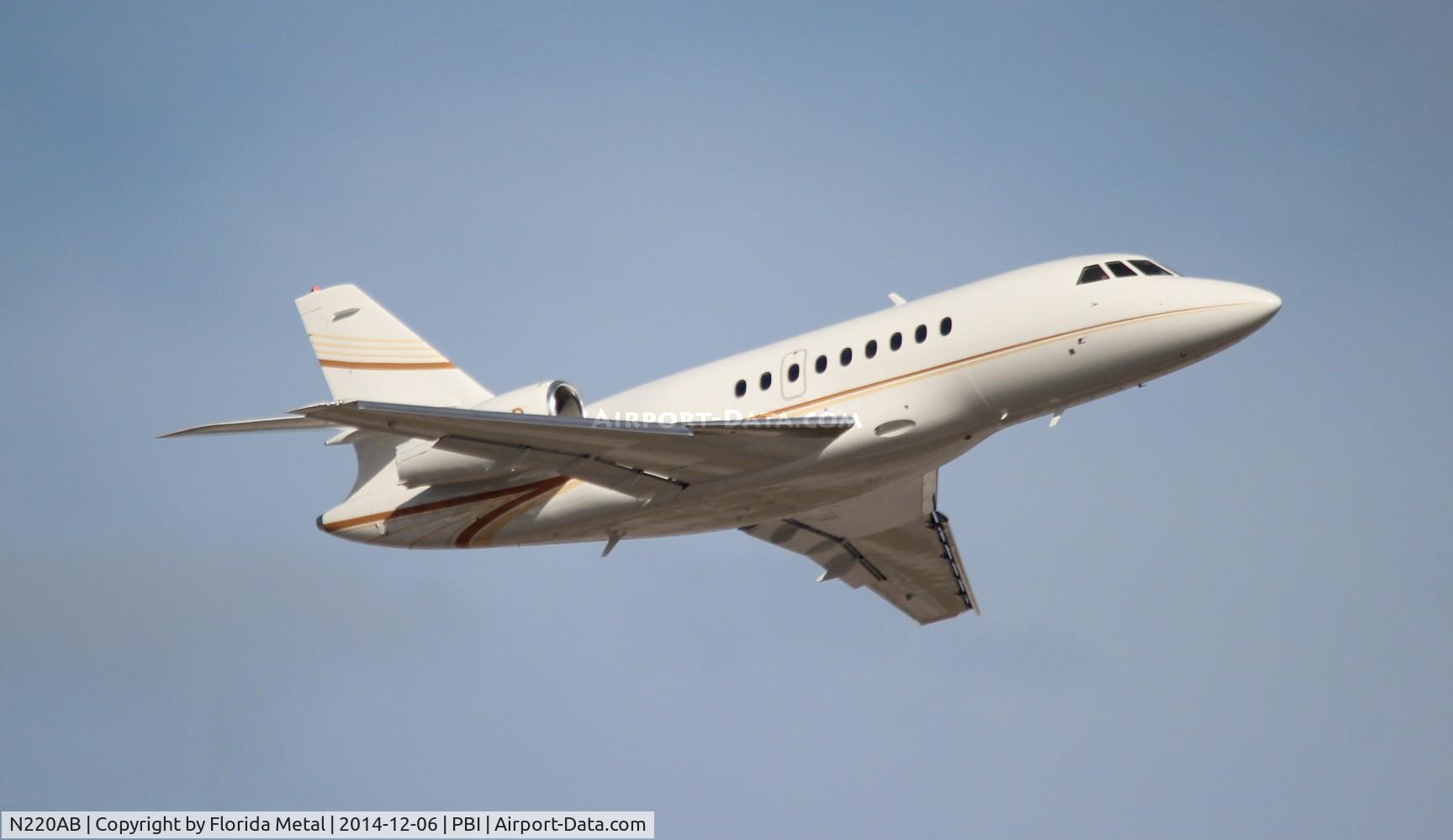 N220AB, 2001 Dassault Falcon 2000 C/N 170, Falcon 2000