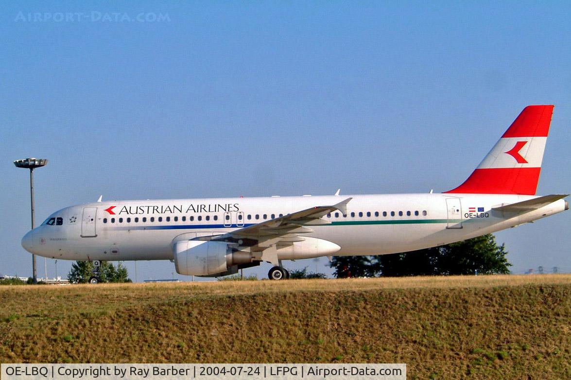 OE-LBQ, 1999 Airbus A320-214 C/N 1137, Airbus A320-214 [1137] (Austrian Airlines) Paris-Charles De Gaulle~F 24/07/2004. Old scheme.